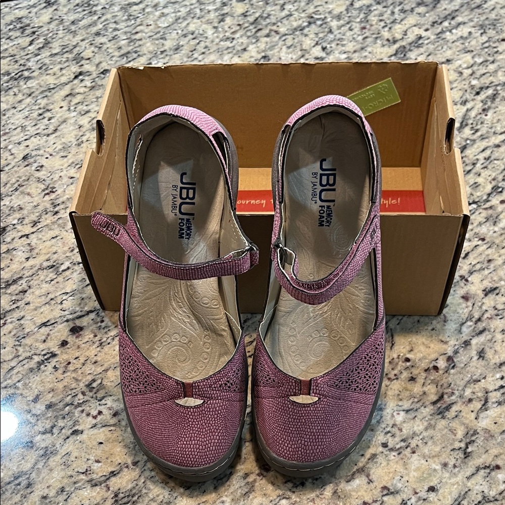 JBU Mauve Mary Jane Flats - Picture 4 of 10